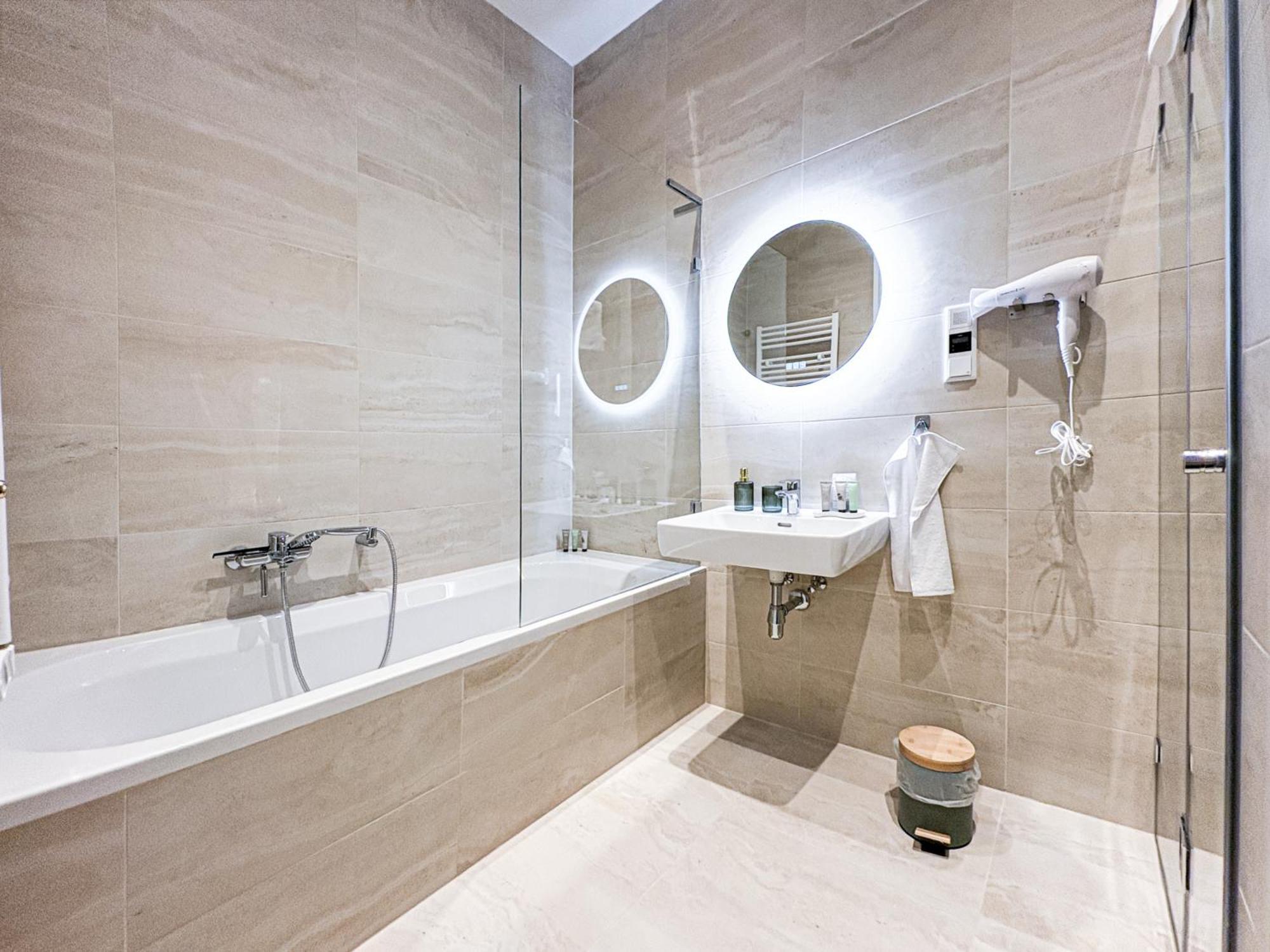Apartment Charming - With Aircondition! Wien